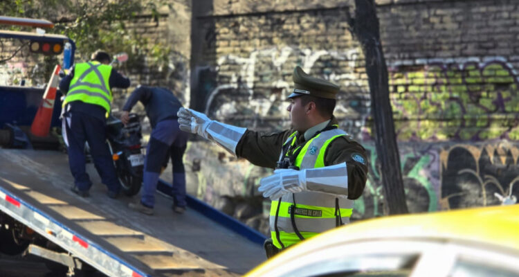 Masivo control vehicular en 43 comunas de la RM: Monsalve apunta a aumento de dotación policial