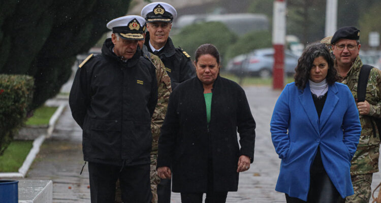 qué pasó con las fuerzas armadas