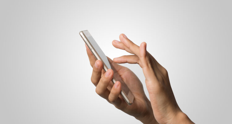 Cómo fijar mensajes en las conversaciones de WhatsApp con esta nueva función