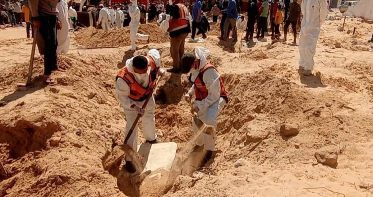 ONU pide investigar crímenes en hospitales de Gaza donde se encontraron fosas comunes