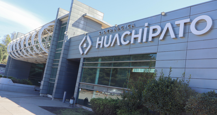 Frontis de Huachipato por apelación ante Comisión Antidistorsiones
