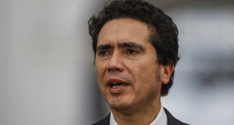 “No puedes sacar a nadie. No hay ni evaluaciones”: Briones transparenta qué piensa del empleo público