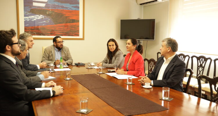 Reunión con el ministro Nicolás Cataldo
