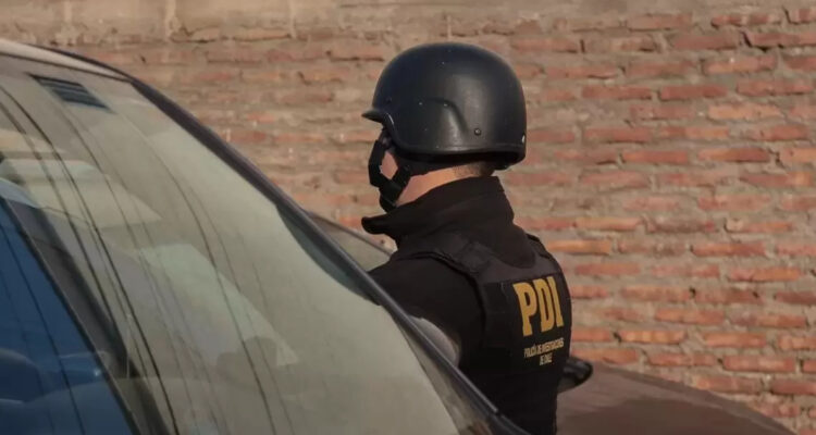 Investigan presunto secuestro de joven en Estación Central: captores exigirían $10 millones a su madre