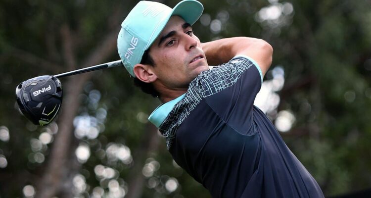 Joaquín Niemann golf