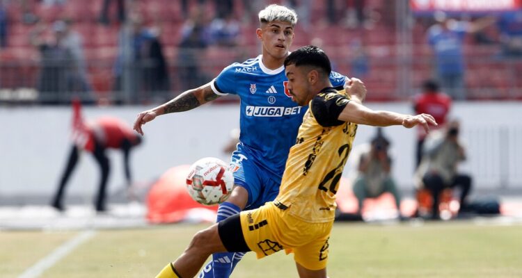 La U vs Coquimbo Unido.