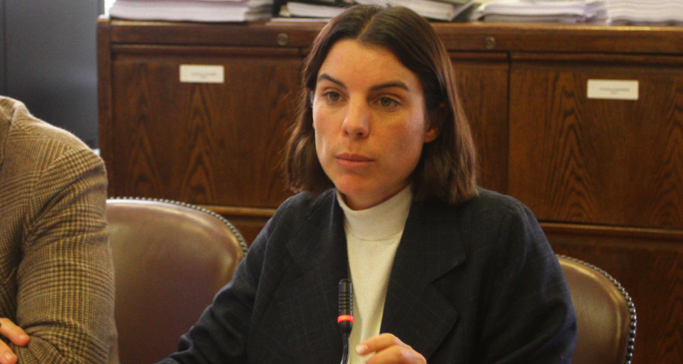 Maite Orsini robo celular