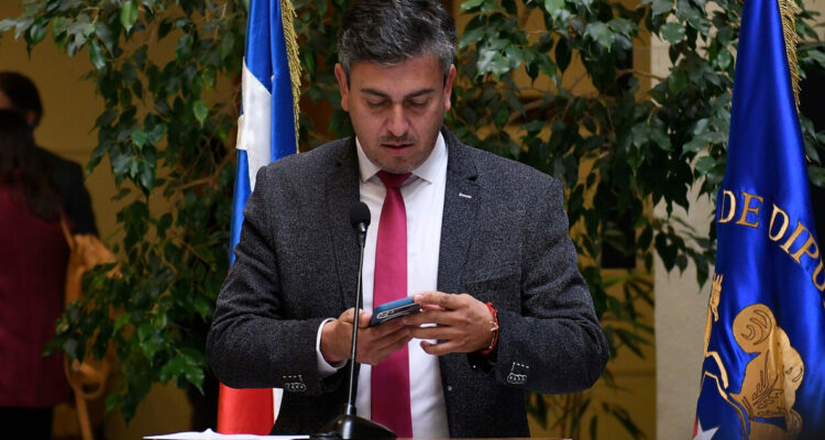 Ojeda en el limbo: Automarginado de Republicanos, a punto de ser formalizado y en el Comité de Ética