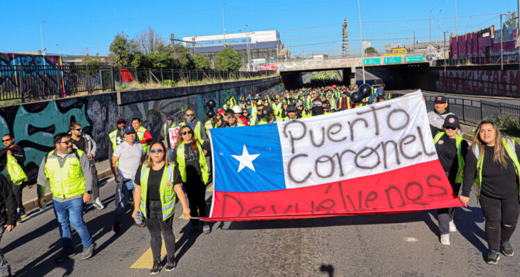 Mesa por Defensa del Empleo e Industria en Bío Bío pide un “diálogo real” por crisis en Puerto Coronel