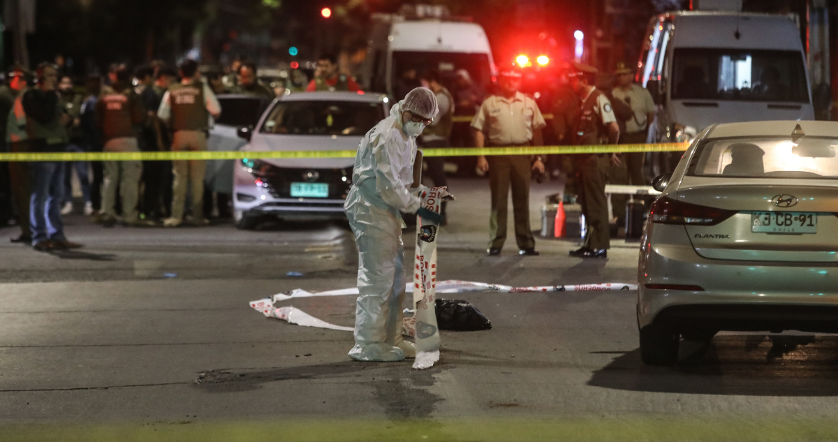 Migrante muerto en balacera donde falleció teniente de Carabineros tenía orden de expulsión desde 2020