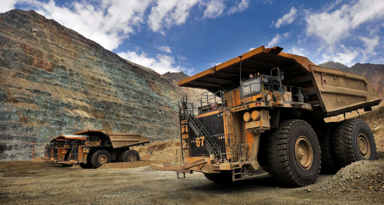 imagen contexto de una mina de cobre