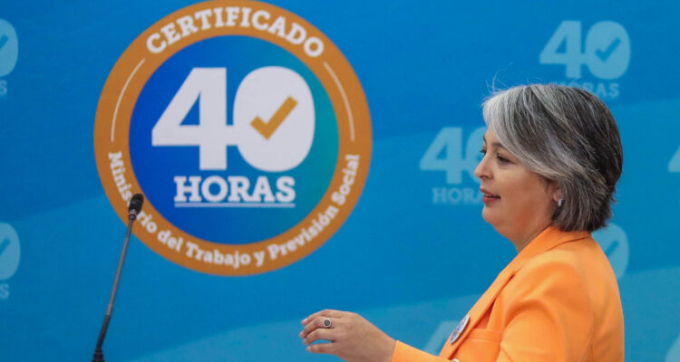 Jara alude a “señor” del empresariado y que no valen ajustes “por minutos ni suspiros” en las 40 horas