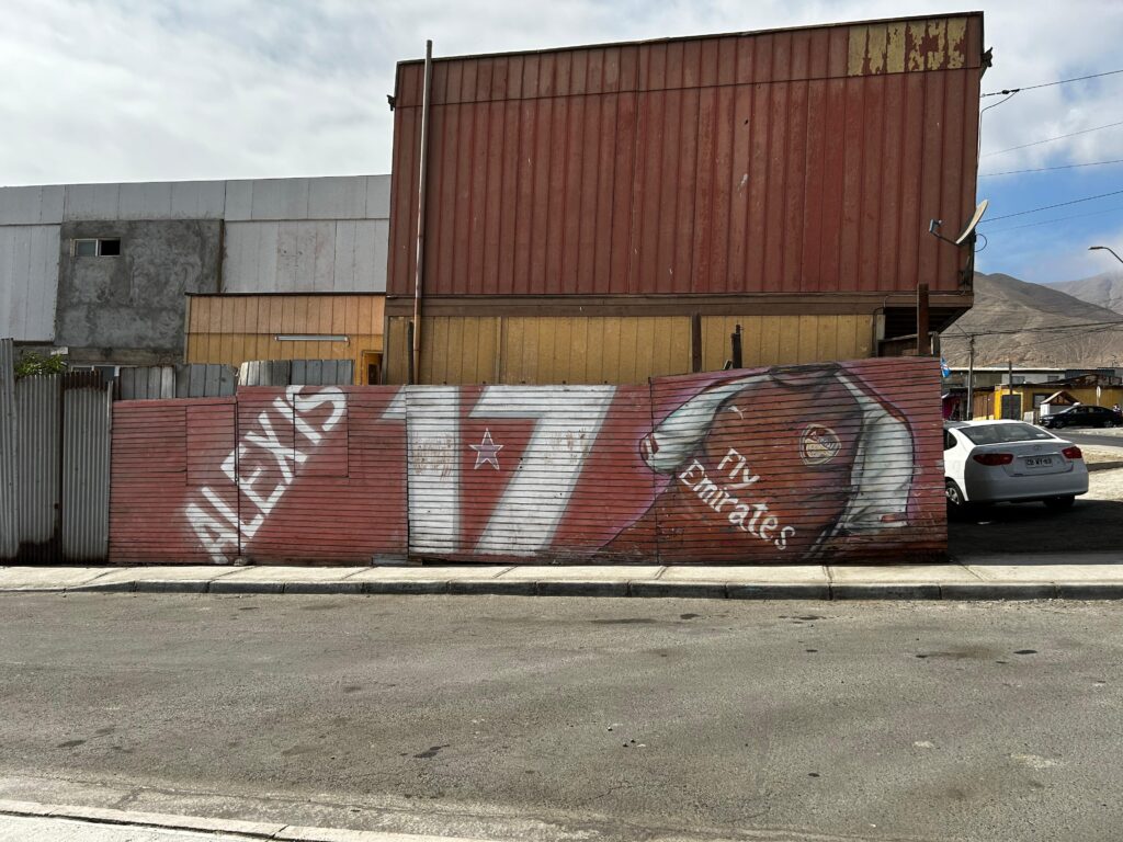 mural Alexis Sánchez Arsenal