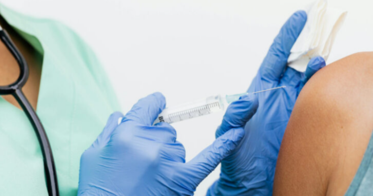 Vacuna contra influenza y Covid-19