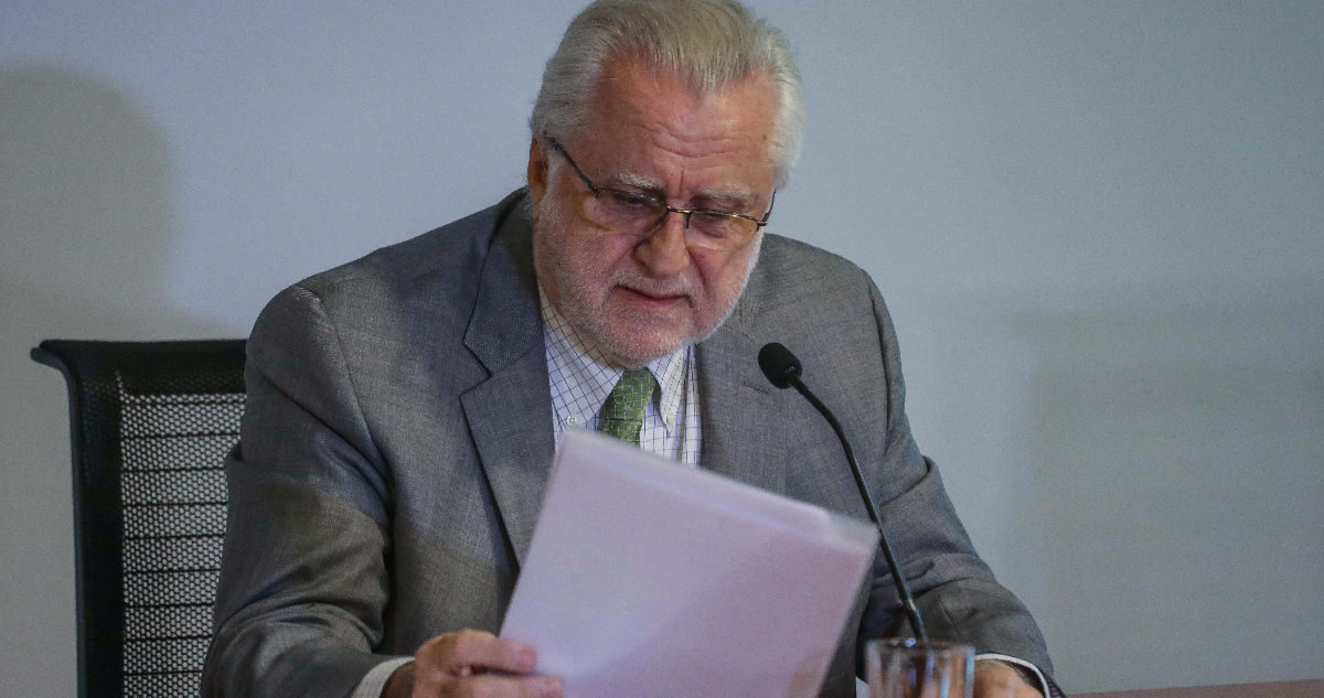 Querella del CDE complicaría aun más a Codelco y Pacheco desliza que supo de ello “por la prensa”