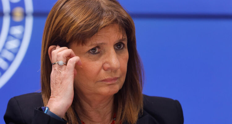 Patricia Bullrich adelantó que durante su vista aa Chile, entregará información sobre la presencia de Hezbolá en el país a Carolina Tohá.