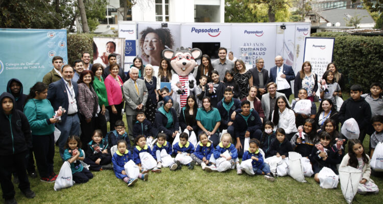 Pepsodent extenderá su programa de higiene dental para niños a 100 nuevos colegios del país