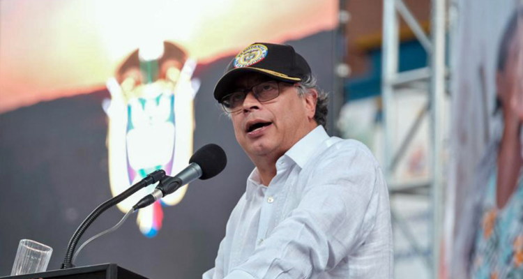 gustavo petro