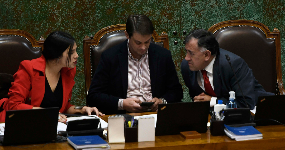rechazan moción de censura de la cámara
