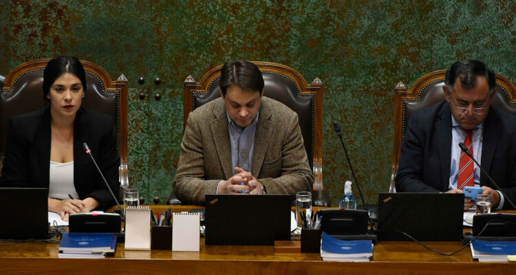 Republicanos emplazan al resto de la oposición a apoyar moción de censura contra Mesa de la Cámara