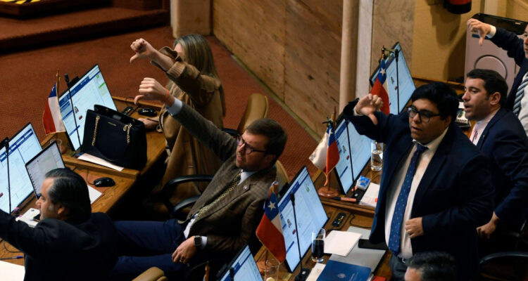 Republicanos apoyarán a cualquier diputado con tal que el PC no llegue a la presidencia de la Cámara