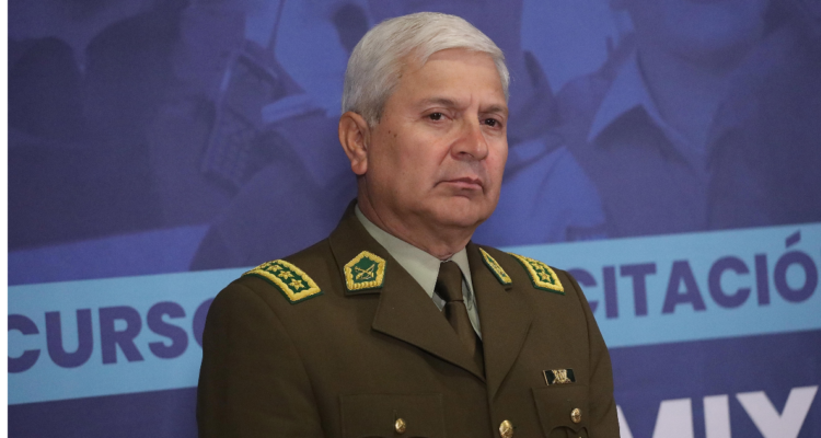 Cadem: 45% cree que Ricardo Yáñez debería seguir en el cargo y crece desaprobación de Presidente Boric