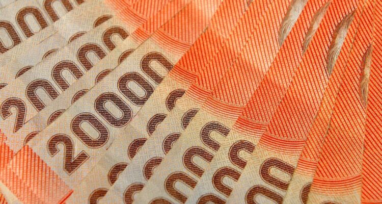 CUT pide subir sueldo mínimo a $630 mil al terminar el gobierno de Boric