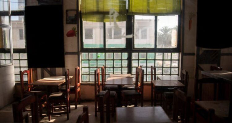Aplican sumario sanitario a tres restaurantes de Osorno: quedaron con prohibición de funcionamiento