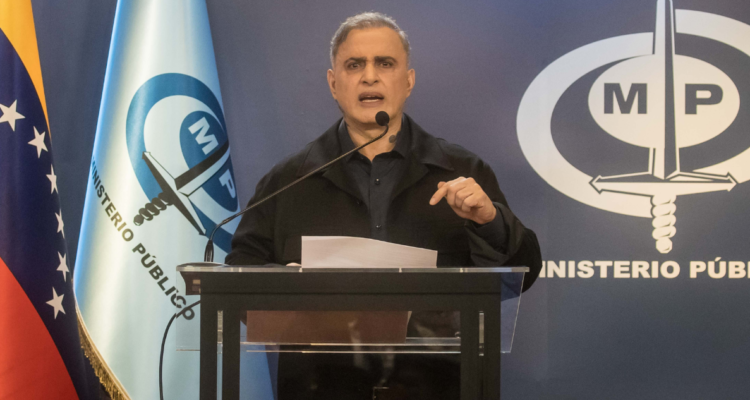 Fiscal venezolano confirma búsqueda de sospechosos por muerte de Ojeda y reconoce al Tren de Aragua