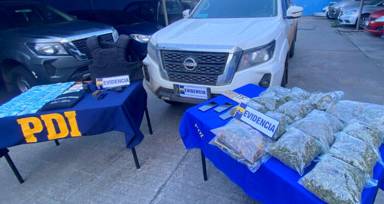 Tenían arma, droga y chaleco antibalas: cae líder de comunidad mapuche y su hijo en Collipulli