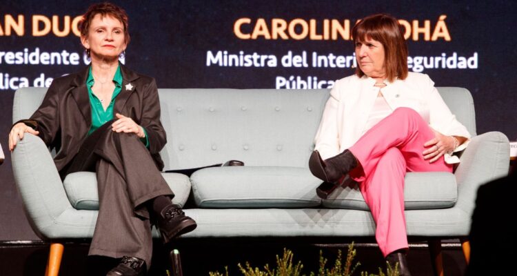 Tohá se reúne con Bullrich tras impasse por Hezbolá: “Fijamos un itinerario de trabajo”