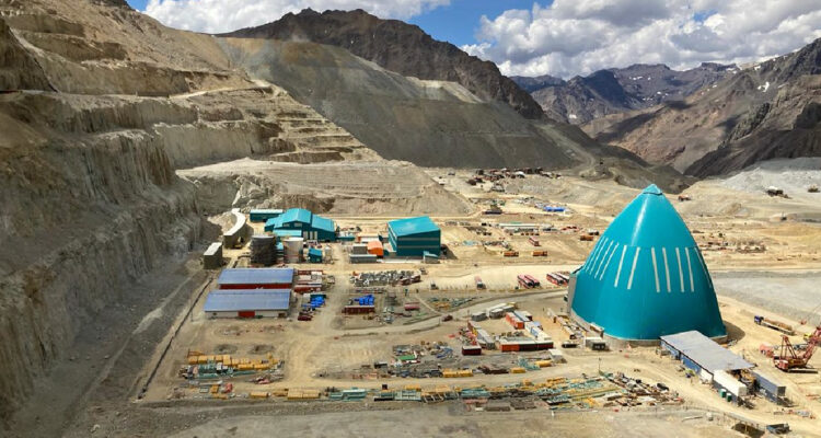 Fotografía archivo de traspaso andina