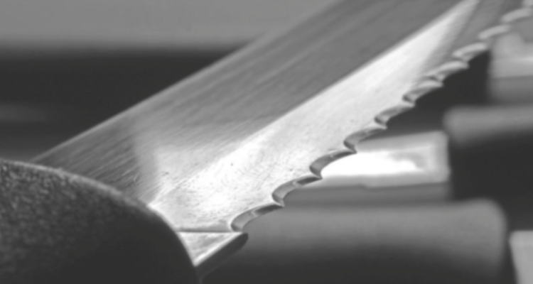 Adolescente de 14 años amenazó a otro estudiante con cuchillo al interior de colegio en Concepción