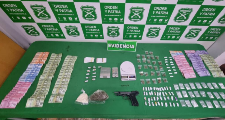 Desarticulan banda dedicada al microtráfico en Antofagasta: incautaron más de 1.000 dosis de drogas