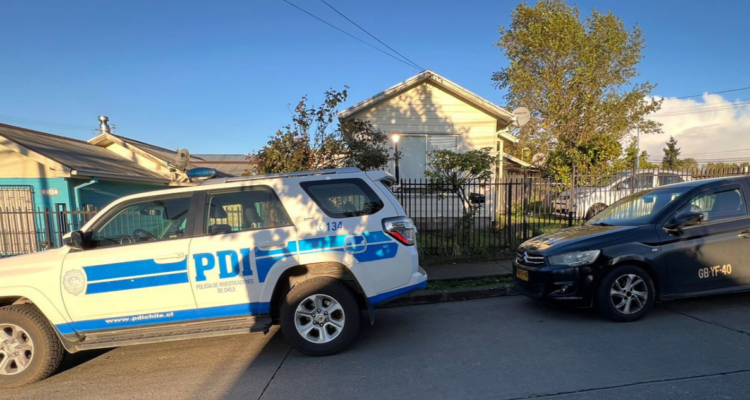Encuentran cadáver en ante jardín de casa en Osorno: indagan participación de terceros