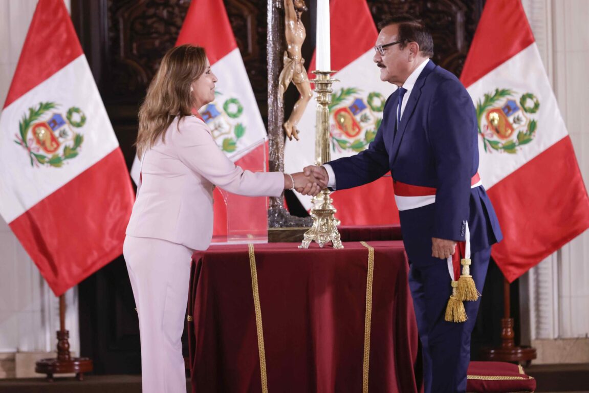 El juramento de Walter Ortiz Acosta como ministro del Interior