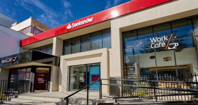 Inauguran nueva sucursal Work/Café de Santander en pleno centro de Viña del Mar
