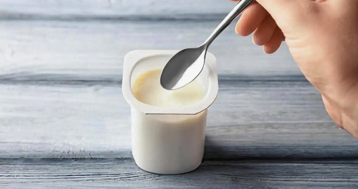 ¿Producirá algo en nuestro organismo si se come yogur luego de que el envase indica que venció?
