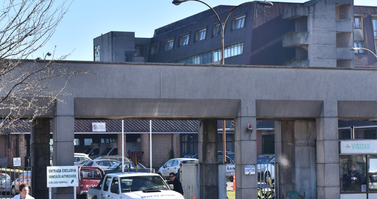 A solo una persona por paciente se restringirán las visitas en el Hospital Base de Valdivia.