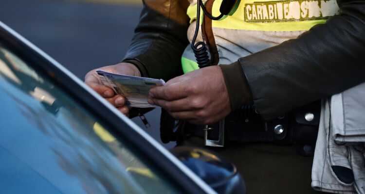 Restricción vehicular: ¿qué pasa si entro a Santiago desde regiones?