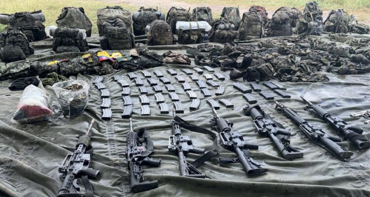 Mueren cinco guerrilleros en Colombia tras enfrentar a militares en funeral de soldado