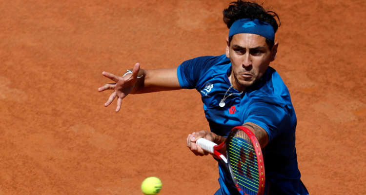 Alejandro Tabilo sigue la senda de la victoria en el Masters de Roma.