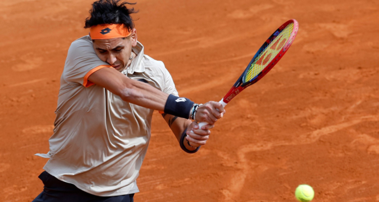 Alejandro Tabilo sigue avanzando al Masters de Roma.