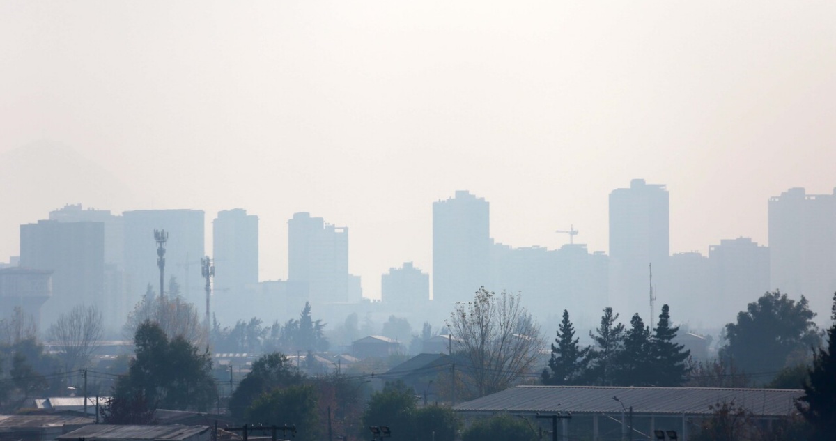 Calidad del aire en la RM burló pronóstico y llegó a niveles de Alerta Ambiental el pasado domingo