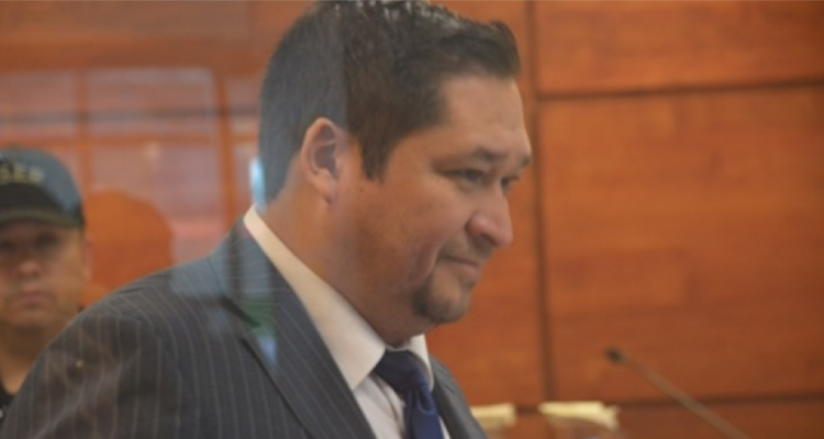 Arresto domiciliario para exfiscal de Puerto Natales imputado por cohecho y revelación de secretos