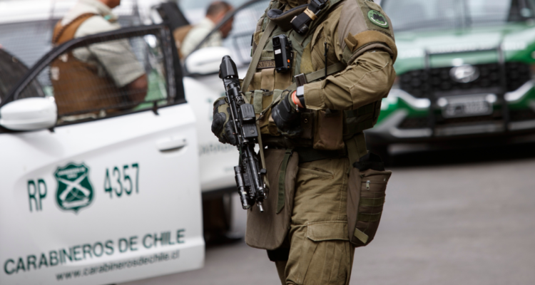 aspirantes a carabineros armas de fuego