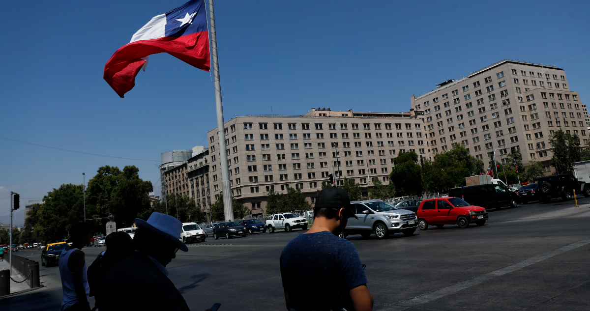 OCDE eleva proyección de crecimiento para Chile y prevé mejora en salarios ante caída de inflación
