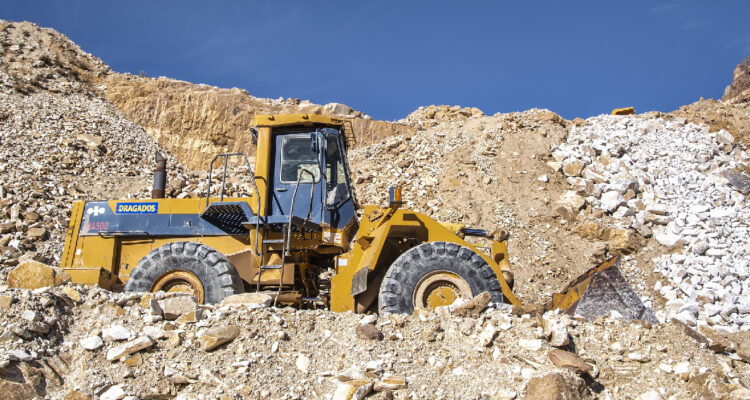 Imagen contexto BHP Anglo American