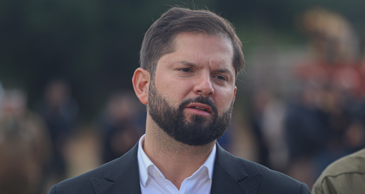 Boric entra en debate por leyes de seguridad Tiene que legislarse con urgencia, pero no en caliente