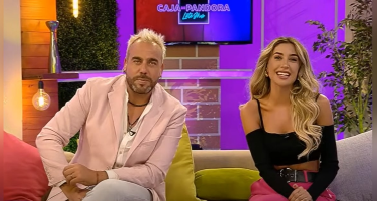Francisco Kaminski junto a Camila Andrade en el programa La Caja de Pandora